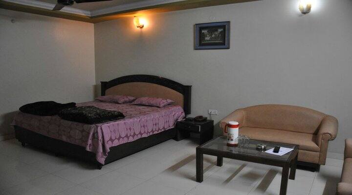 SATYAM HOTEL, Shahjahanpur 2